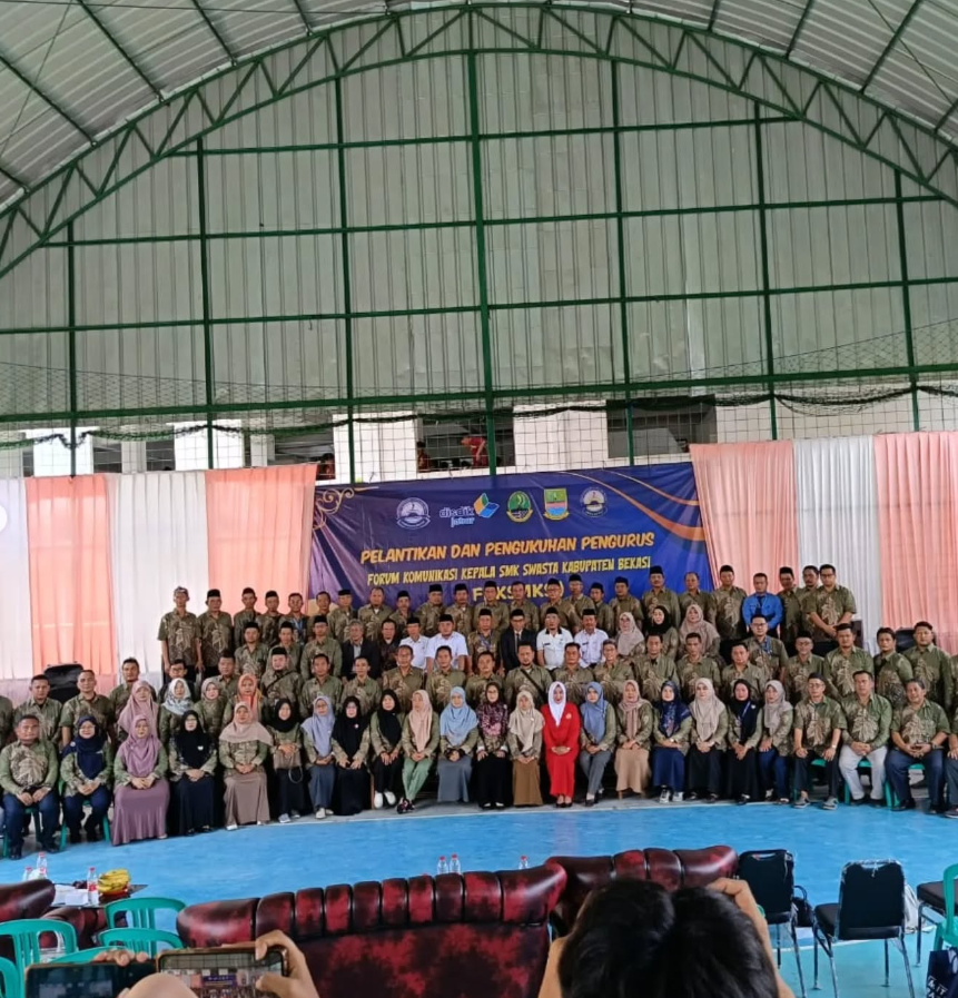 Momen Penting: FKKS SMK Kabupaten Bekasi Laksanakan Pelantikan Pengurus Baru